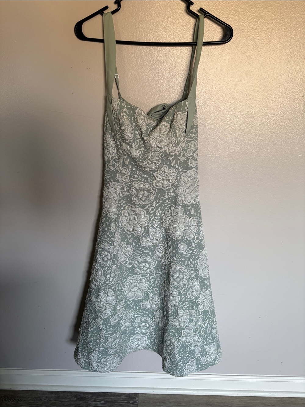 JJs House Mint Green Floral Midi Dress - Picture 5 of 10